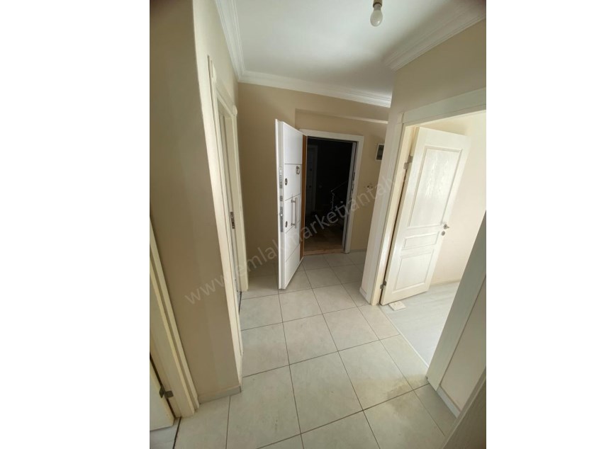 MEVLANA CADDESİ YAKINI 2+1 ARAKAT AYRI MUTFAKLI KİRALIK DAİRE