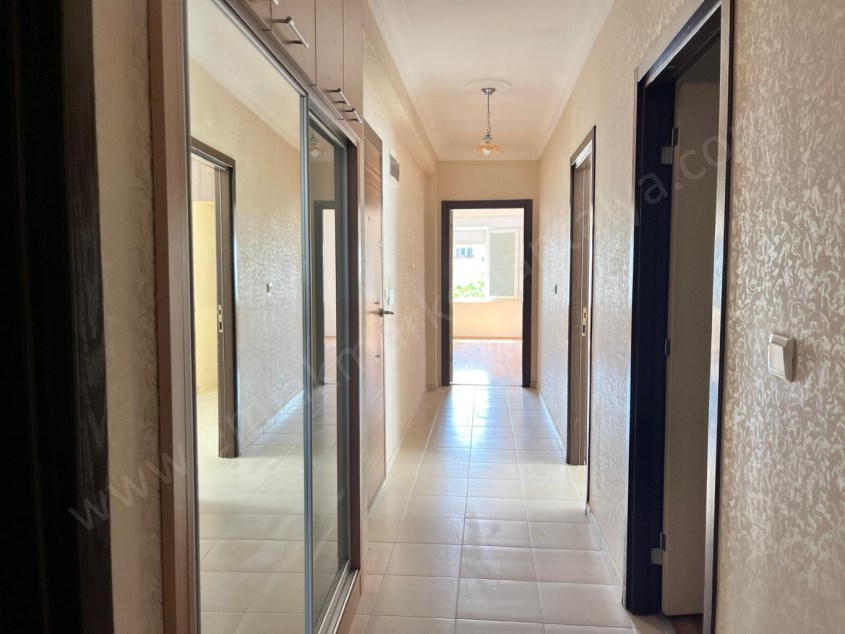 ASANSÖRLÜ AYRI MUTFAK 3 BALKON 2 WC TEMİZ GENİŞ KİRALIK 2+1