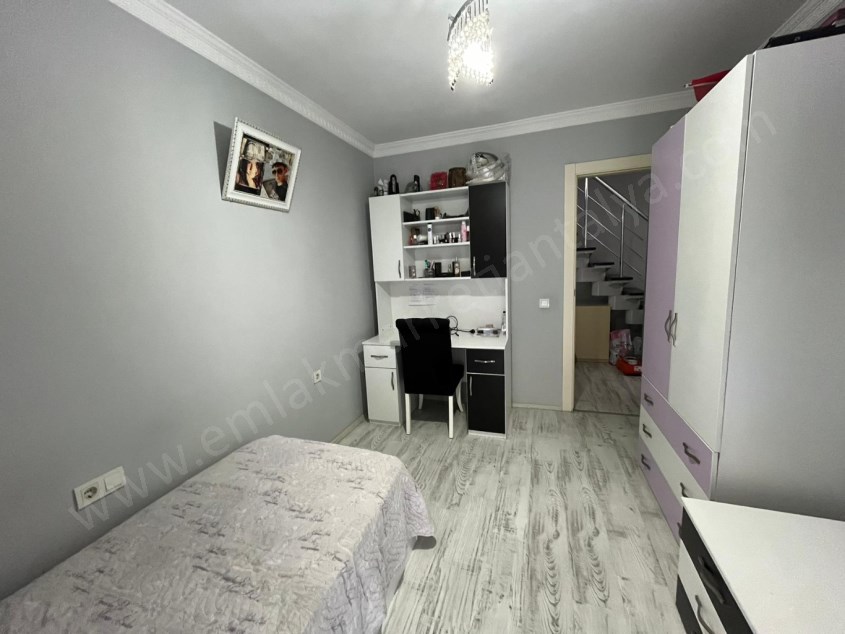 HURMADA DENİZE 5 DK. MESAFEDE  DUBLEKS LÜKS DAİRE