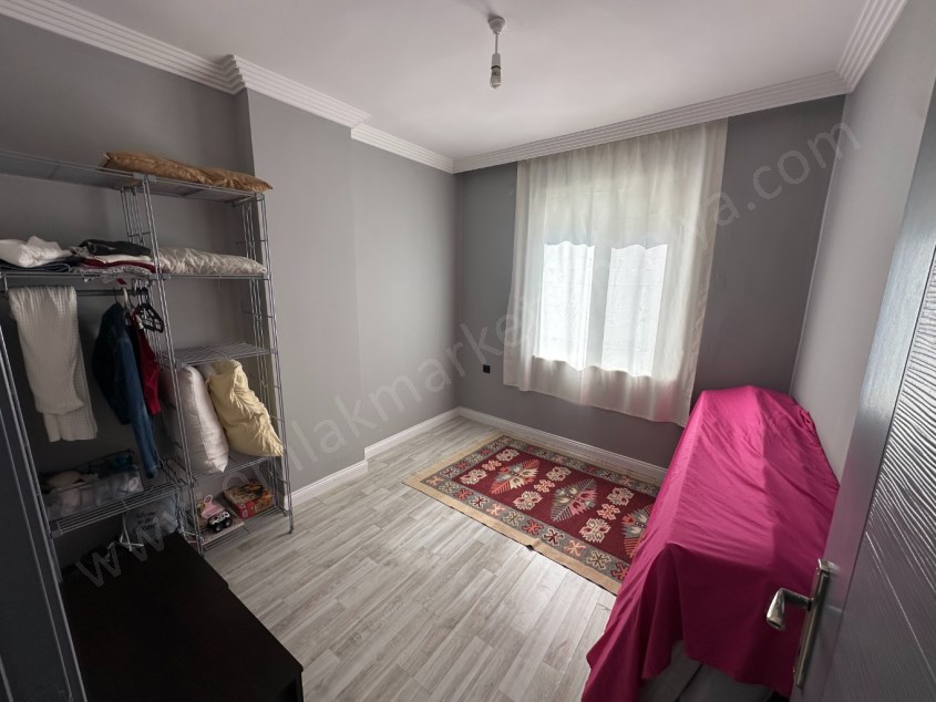 TRAMVAY VE MARKANTALYA YAKINI KATTA EŞYALI 2+1