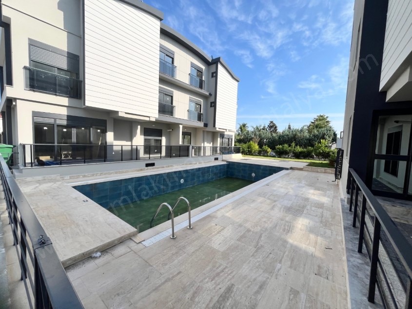 Y.HAVUZLU , YERDEN ISITMALI , ŞIK TASARIM BAHÇE KATI