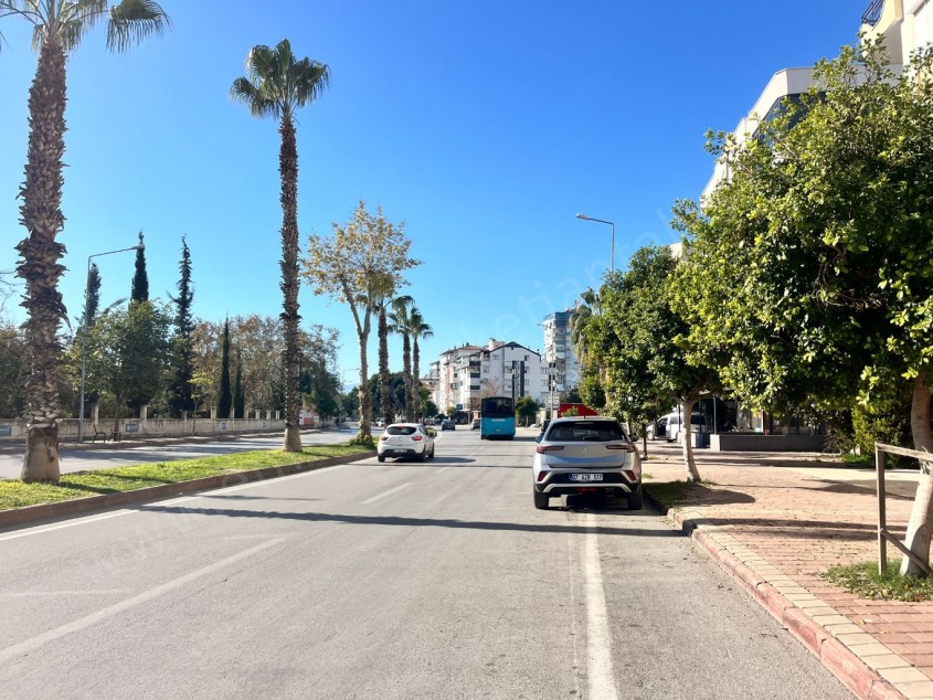 ÇAĞLAYAN 3+1 İÇİ YENİ D.GAZ AYRI MUTFAK SAHİL YÜRÜYÜŞ YOLU 5 DK