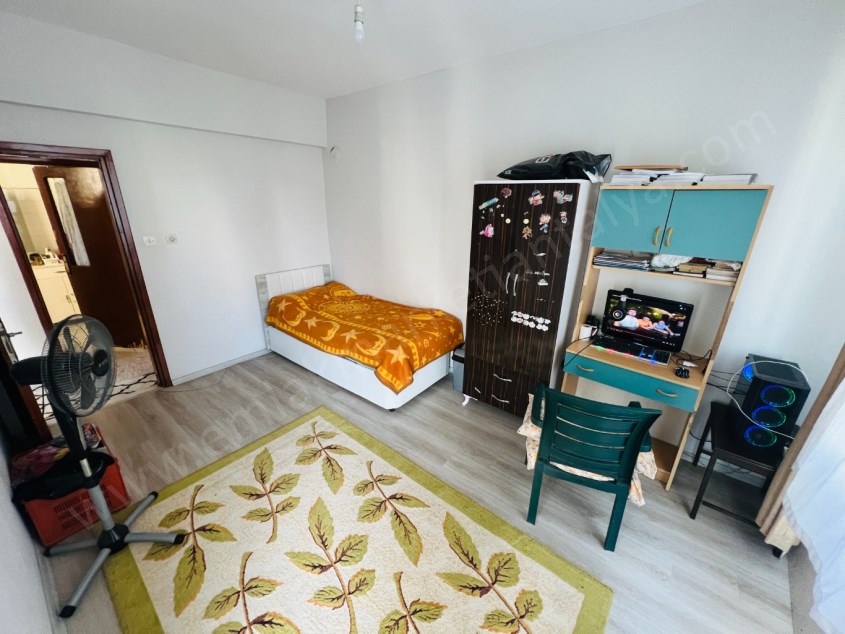 NÜFUS MÜDÜRLÜĞÜ YAKINI ARAKAT ÖNÜ AÇIK 3+1