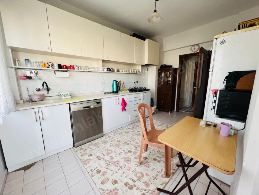 NÜFUS MÜDÜRLÜĞÜ YAKINI ARAKAT ÖNÜ AÇIK 3+1