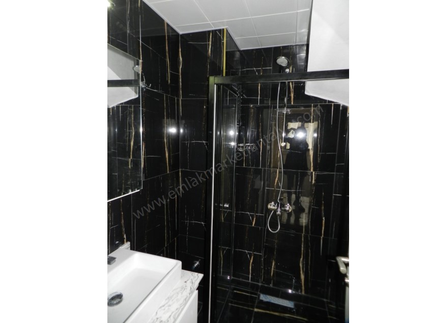 KONYAALTI GÜRSUDA SAHİLE ÇOK YAKIN 4+1