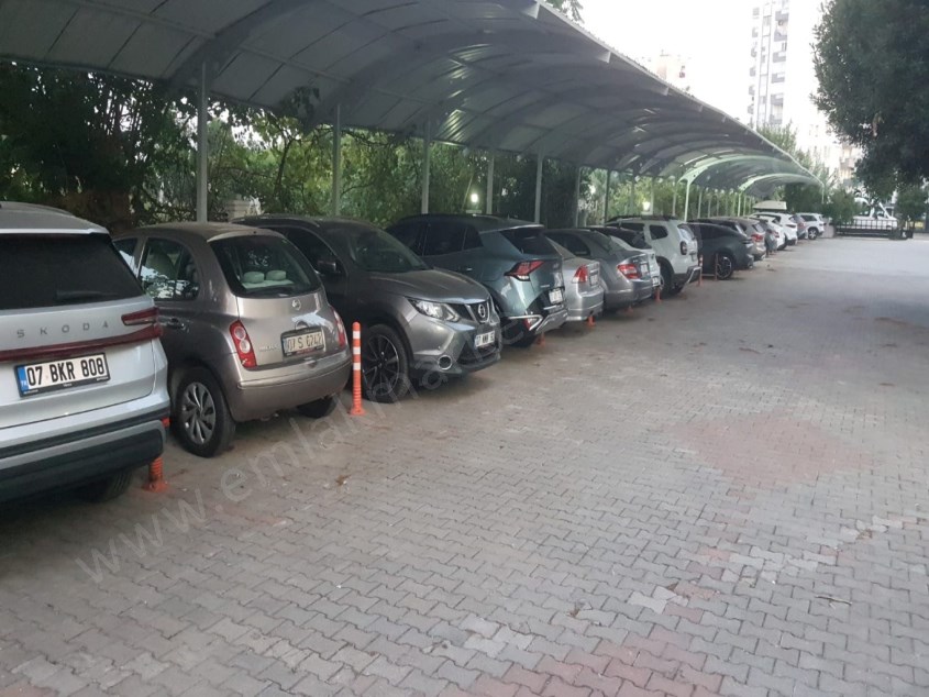 ŞİRİNYALIDA ARAKAT , KOMBİLİ KATTA 3+1