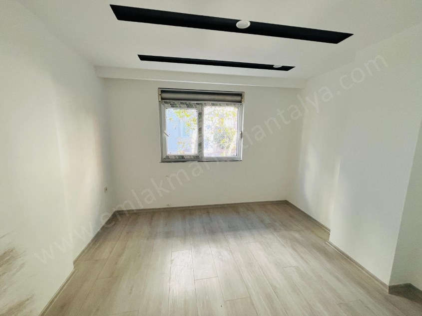 CUMHURİYETTE KAT VE CEPHE SEÇENEKLİ GENİŞ 1+1 LER 