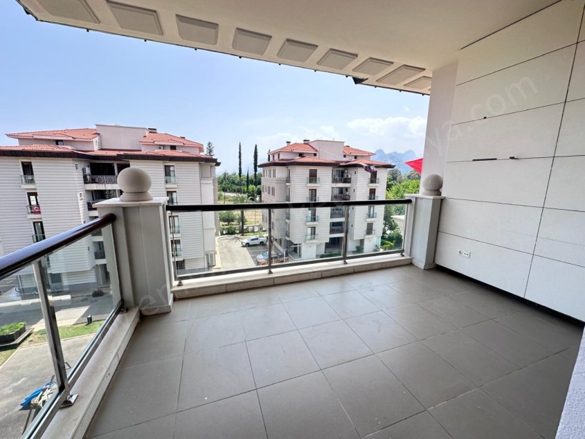 KONAKLAR BÖLGESİNDE FULL DONANIMLI GENİŞ LÜKS 4+1 DUBLEKS 