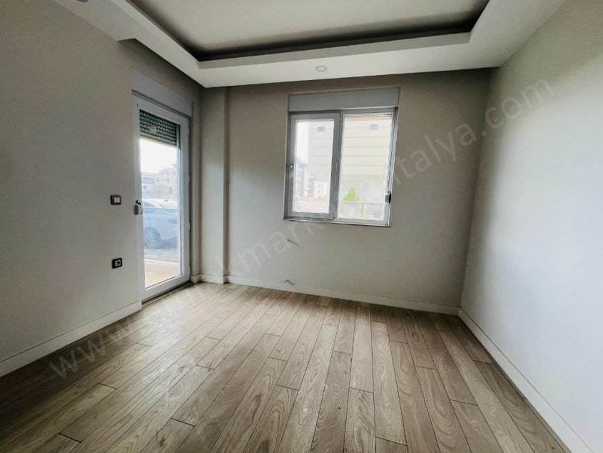 VİLLA TADINDA ÇOK KEYİFLİ KATTA TEK ÇOK GENİŞ