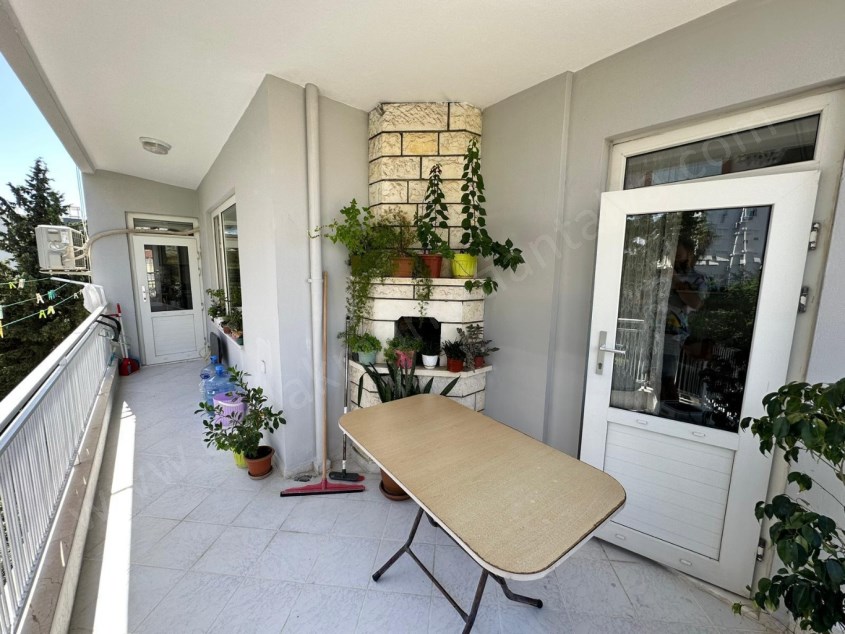 DENİZE 100 METRE MESAFEDE İÇİ YAPILI GENİŞ 3+1 