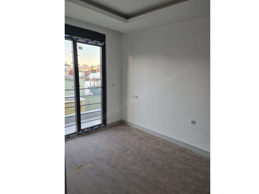IŞIKLAR CADDESİ KONFOR VE PRESTİJ BİR ARADA 3+1 SIFIR DAİRE 