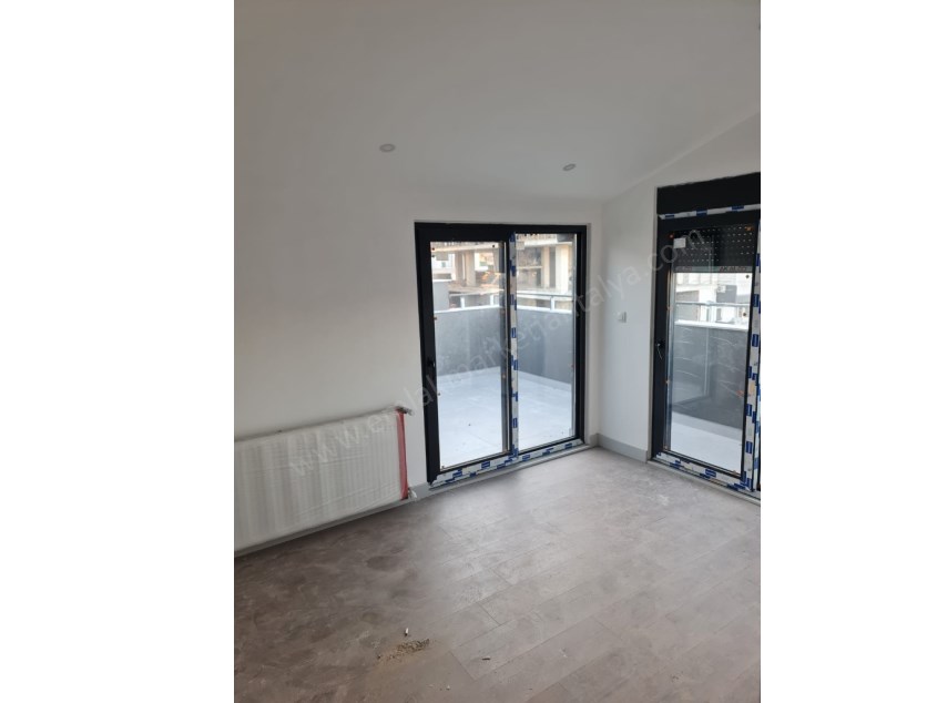 IŞIKLAR CADDESİ KONFOR VE PRESTİJ BİR ARADA 3+1 SIFIR DAİRE 