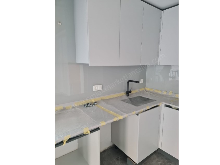 IŞIKLAR CADDESİ KONFOR VE PRESTİJ BİR ARADA 3+1 SIFIR DAİRE 