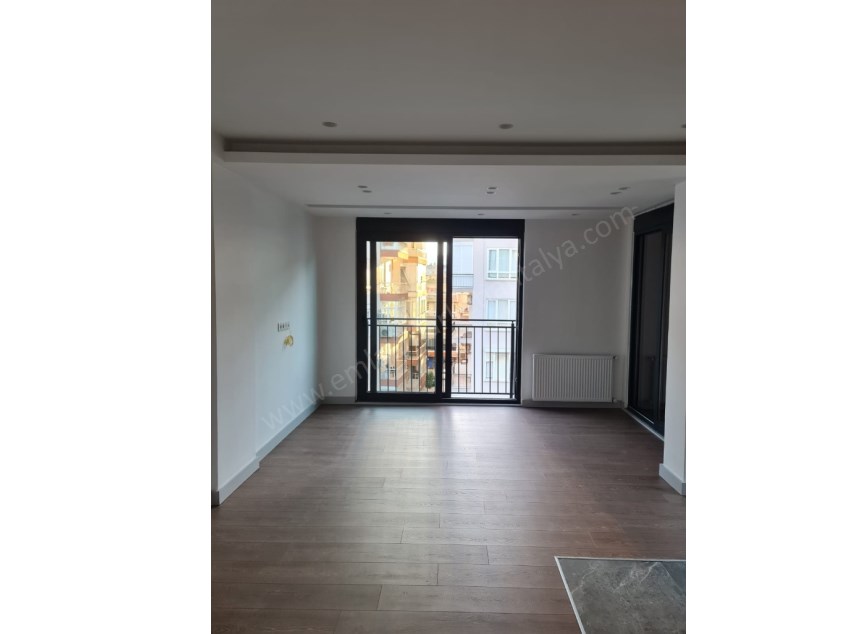 IŞIKLAR CADDESİ KONFOR VE PRESTİJ BİR ARADA 3+1 SIFIR DAİRE 