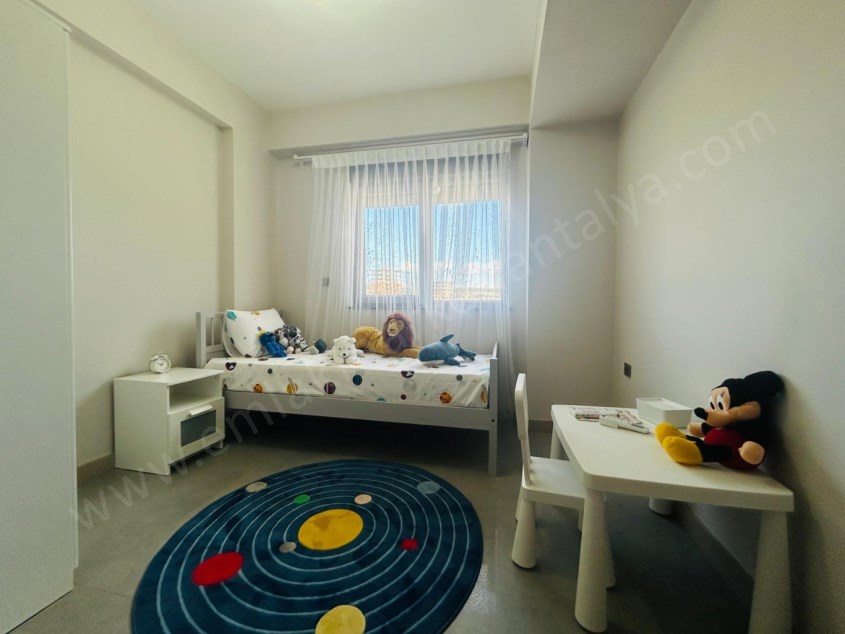 YENİDOĞAN MAHALLESİNDE OTOGAR YAKINI SIFIR 2+1 LÜKS DAİRE