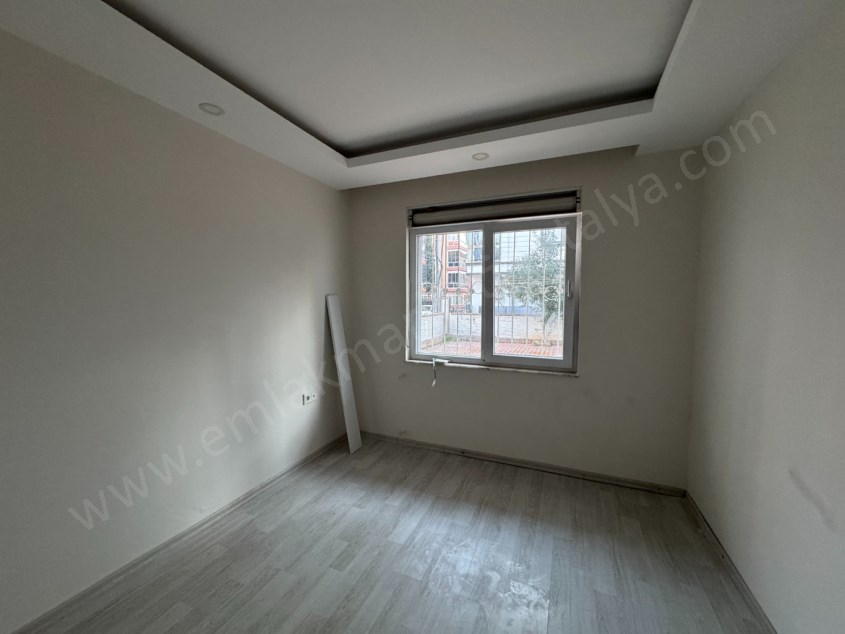 BÜYÜKŞEHİR BELEDİYE YANINDA HER ŞEYİ AYRI 2+1 DAİRE 