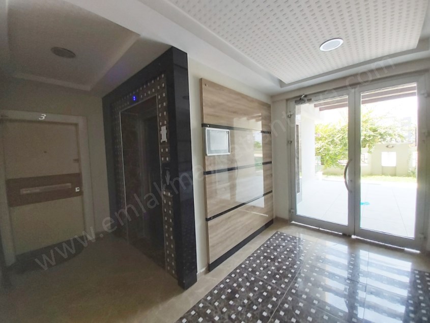 KIZILTOPRAKTA FULL DONANIMLI SİTE İÇİ 2+1 DAİRE VE YAŞAM ALANI