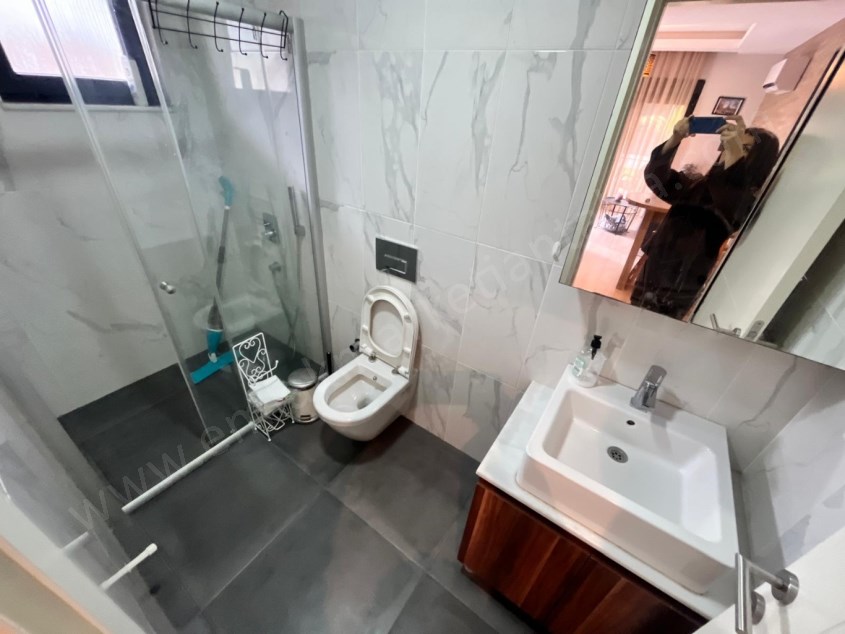 VİLLA TADINDA 1+1 EŞYALI HAVUZLU SİTE SAHİLE HAVALİMANINA YAKIN