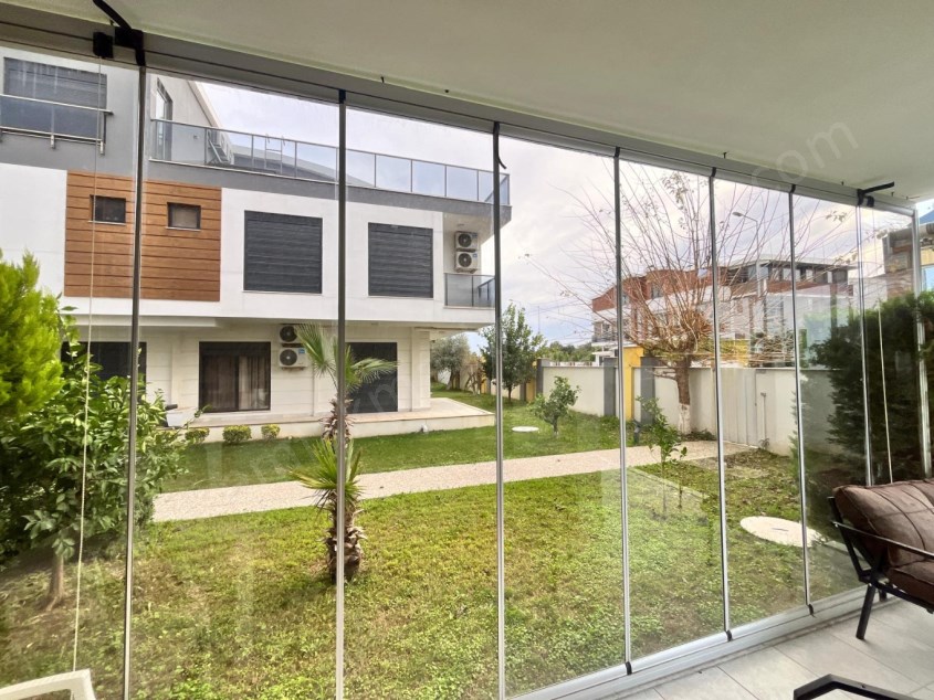 VİLLA TADINDA 1+1 EŞYALI HAVUZLU SİTE SAHİLE HAVALİMANINA YAKIN