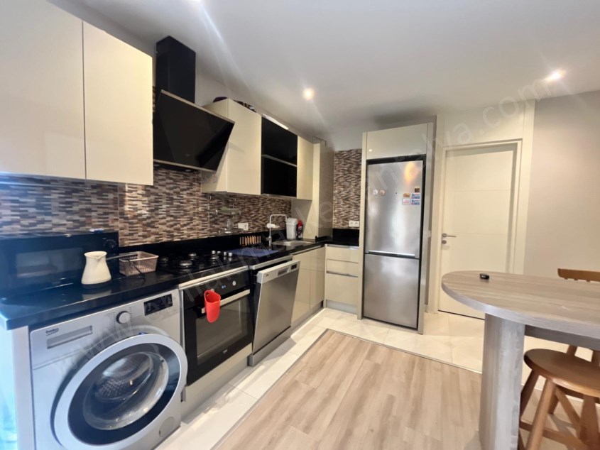 VİLLA TADINDA 1+1 EŞYALI HAVUZLU SİTE SAHİLE HAVALİMANINA YAKIN