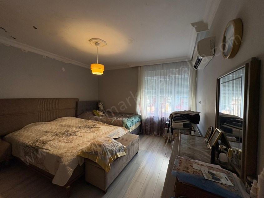 TEK TAPUDA 3 AYRI GİRİŞLİ DAİRE 6+3 TERRACİTY VE LAURA YAKINI