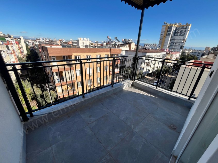 ŞİFA HASTANESİ YAKINI , ÖNÜ AÇIK , GENİŞ SIFIR 4+1 SIFIR DUBLEKS