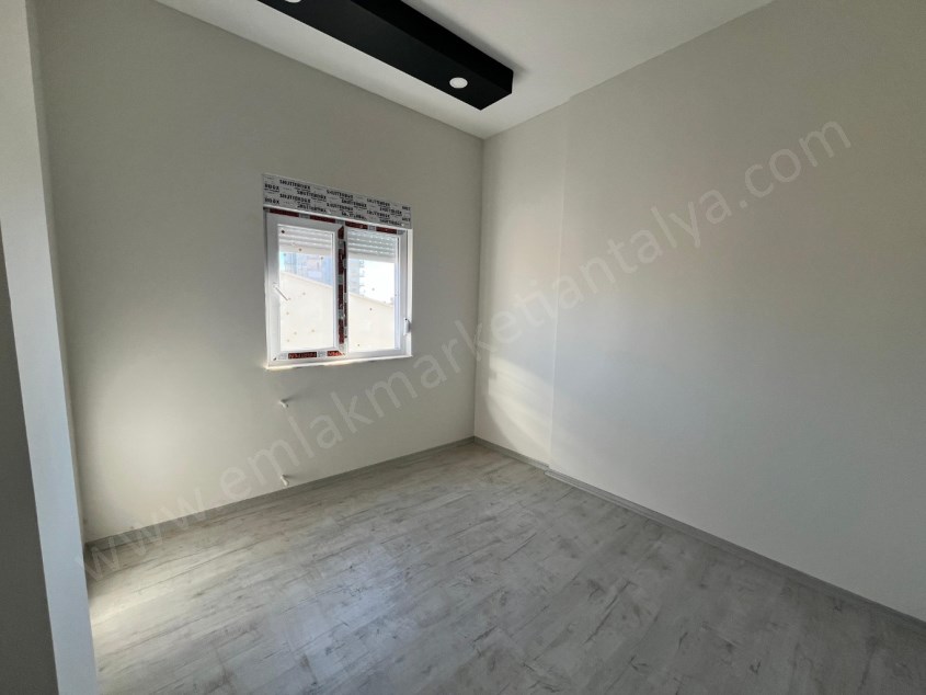 ŞİFA HASTANESİ YAKINI , ÖNÜ AÇIK , GENİŞ SIFIR 4+1 SIFIR DUBLEKS