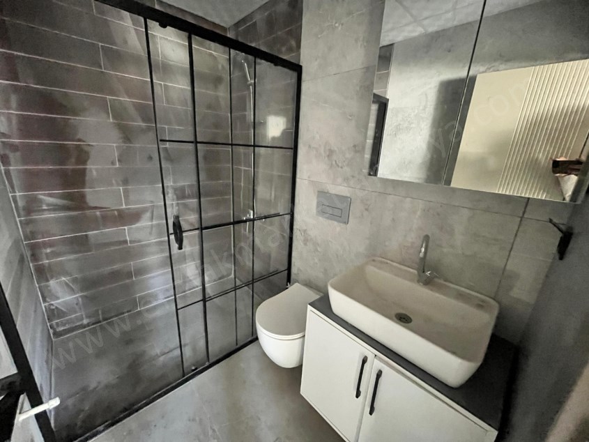  KUZEYYAKA DA ŞİFA YAKINI GENİŞ VE FERAH SIFIR DUBLEKS 