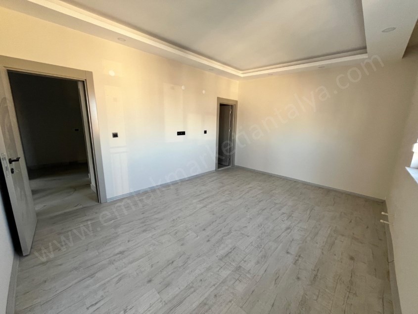  KUZEYYAKA DA ŞİFA YAKINI GENİŞ VE FERAH SIFIR DUBLEKS 