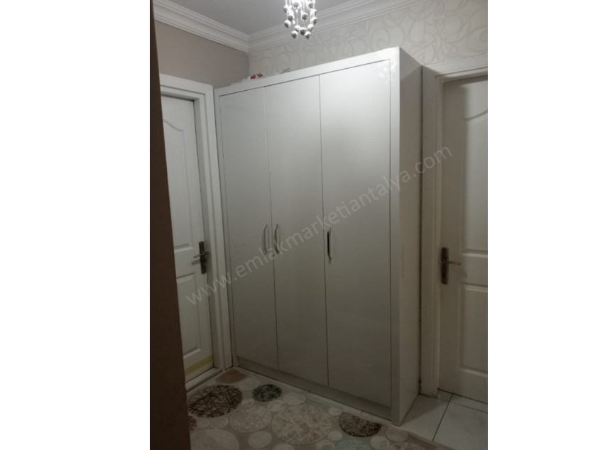 KONUKSEVERDE 3+1 FIRSAT DAİRE 