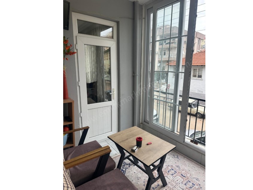 KONUKSEVERDE 3+1 FIRSAT DAİRE 