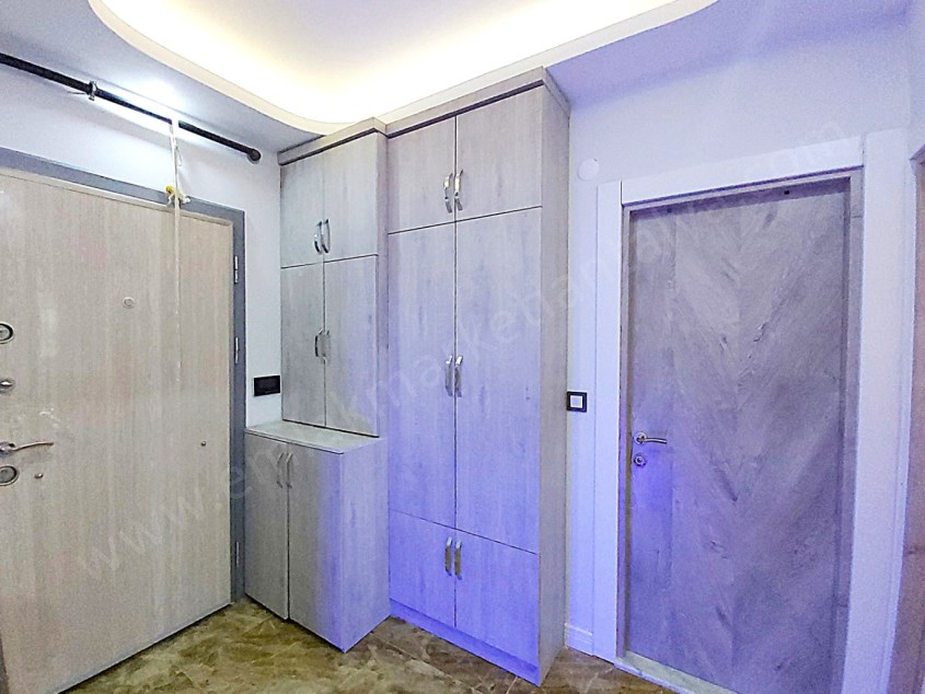 MERKEZDE TRAMVAY YAKINI İÇİ LÜKS YAPILI 2+1