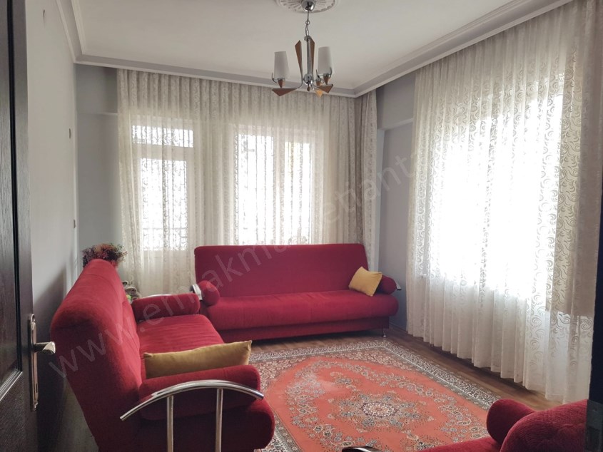 KIZILTOPRAK TAHTAKALE YAKINI HAVUZLU SİTEDE 3+1