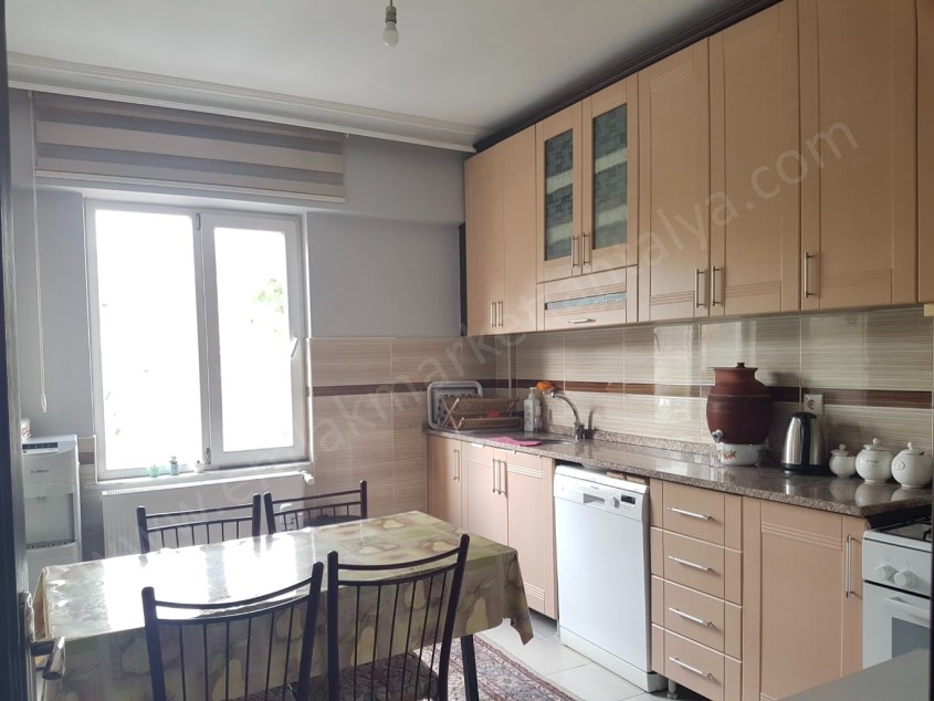 KIZILTOPRAK TAHTAKALE YAKINI HAVUZLU SİTEDE 3+1