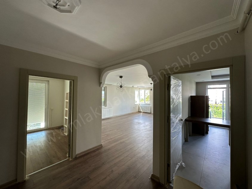 GÜRSU SAHİLE YAKIN D.GAZLI GENİŞ MASRAFSIZ 4+2 DUBLEKS 