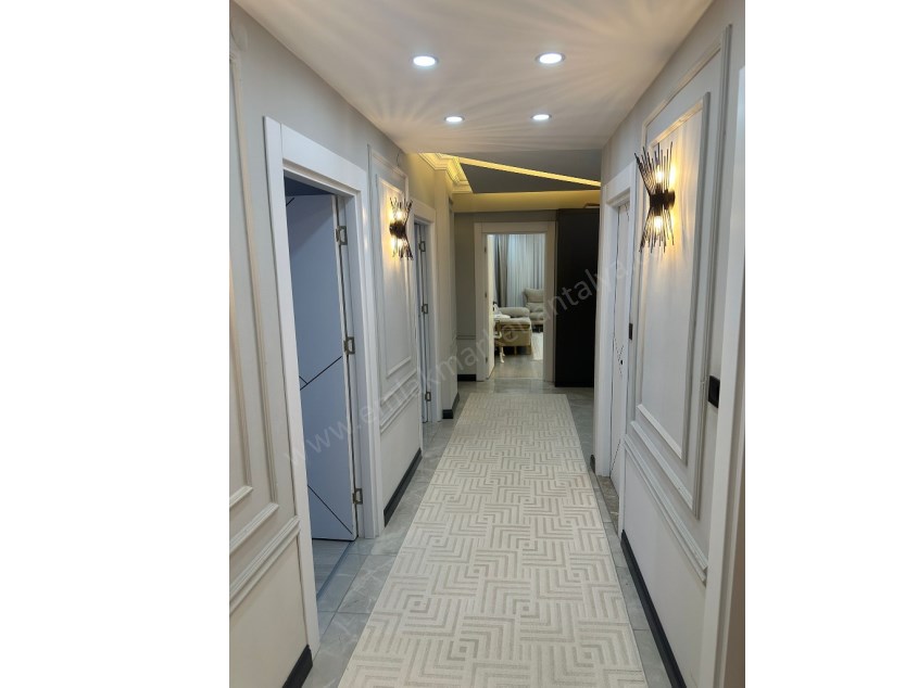 CUMHURİYET MAHALLESİNDE OTEL KONSEPTLİ 5+2 DEVASA DUBLEKS 