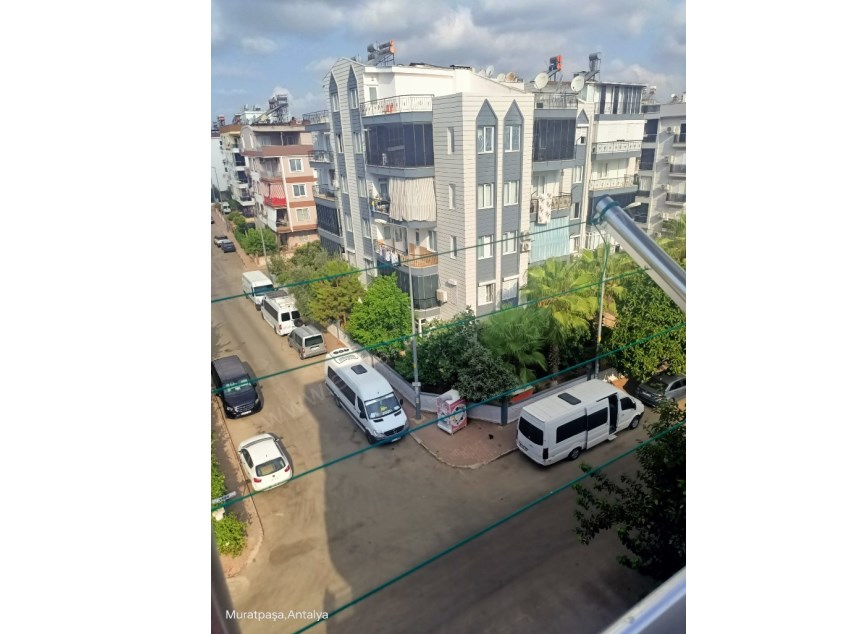 YENİGÜN MERKEZİ KONUMDA ASANSÖRLÜ 3+1 DAİRE