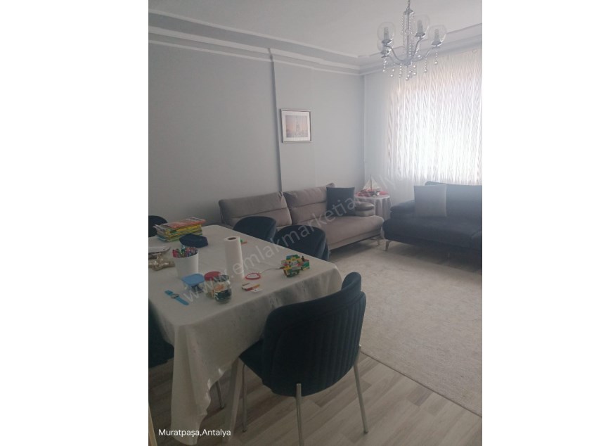 YENİGÜN MERKEZİ KONUMDA ASANSÖRLÜ 3+1 DAİRE