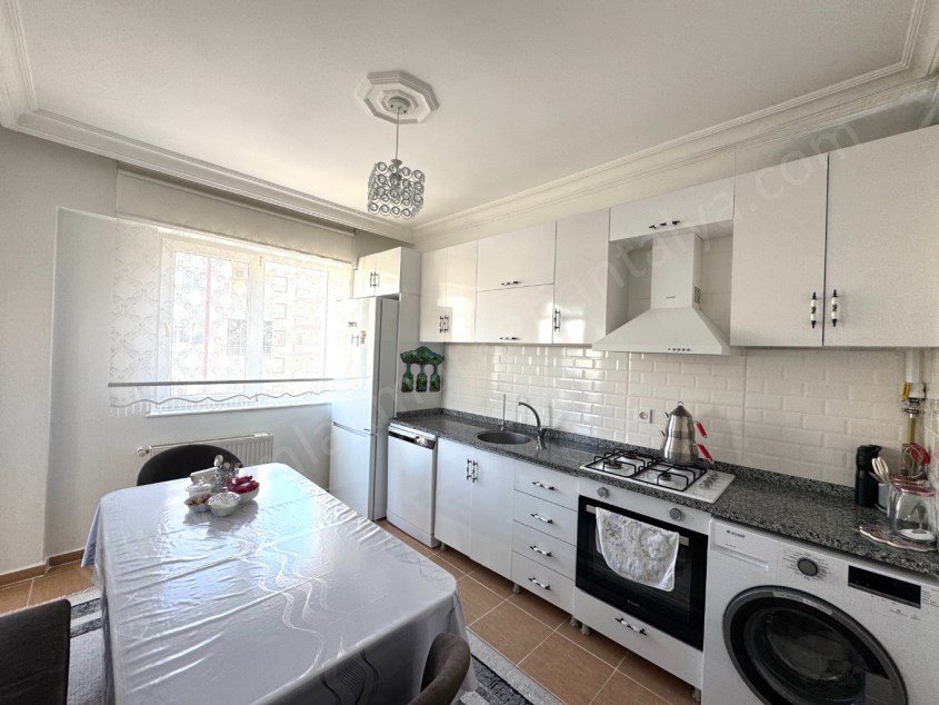 TAHTAKALE YAKINI PARK CEPHELİ DOĞALGAZLI ASANSÖRLÜ GENİŞ 3+1