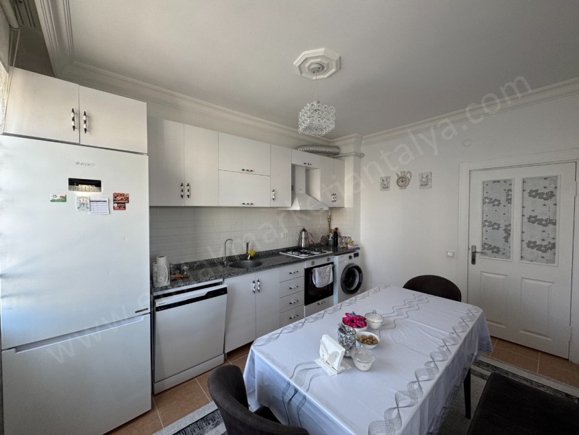 TAHTAKALE YAKINI PARK CEPHELİ DOĞALGAZLI ASANSÖRLÜ GENİŞ 3+1