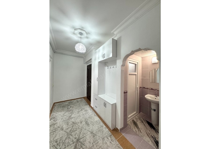 TAHTAKALE YAKINI PARK CEPHELİ DOĞALGAZLI ASANSÖRLÜ GENİŞ 3+1