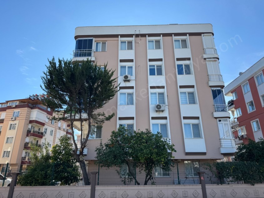 TAHTAKALE YAKINI PARK CEPHELİ DOĞALGAZLI ASANSÖRLÜ GENİŞ 3+1