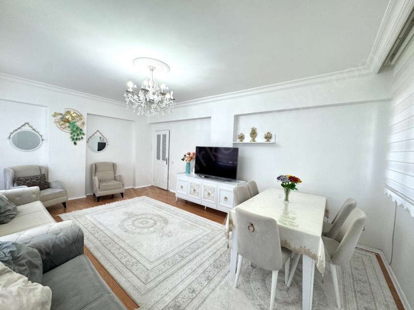 TAHTAKALE YAKINI PARK CEPHELİ DOĞALGAZLI ASANSÖRLÜ GENİŞ 3+1