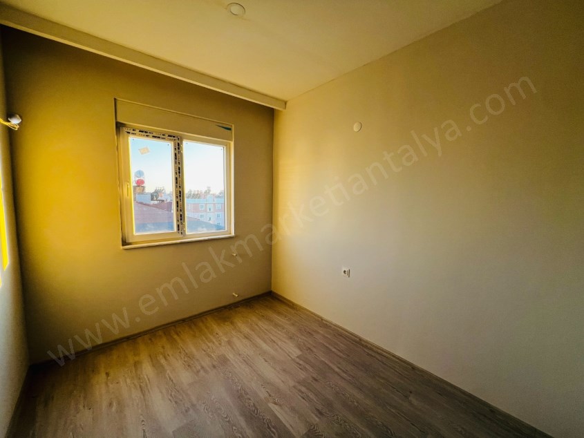 SIFIR BİNADA TERASLI KULLANIŞLI 4+1 DUBLEKS