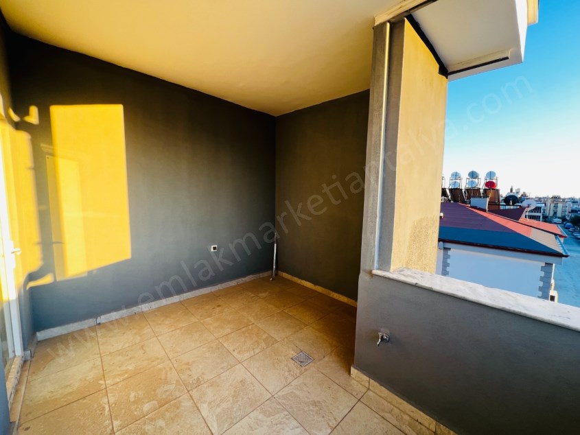 SIFIR BİNADA TERASLI KULLANIŞLI 4+1 DUBLEKS