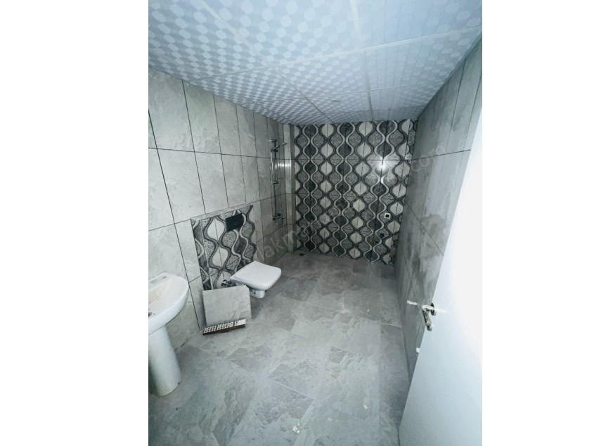 SIFIR BİNADA TERASLI KULLANIŞLI 4+1 DUBLEKS