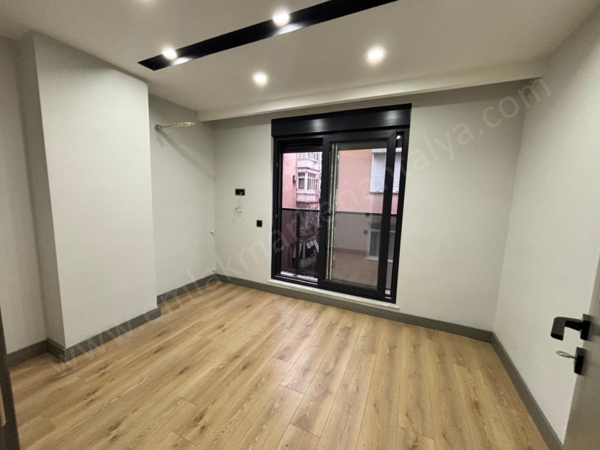  SEDİRDE 1+1 SIFIR DAİRE 