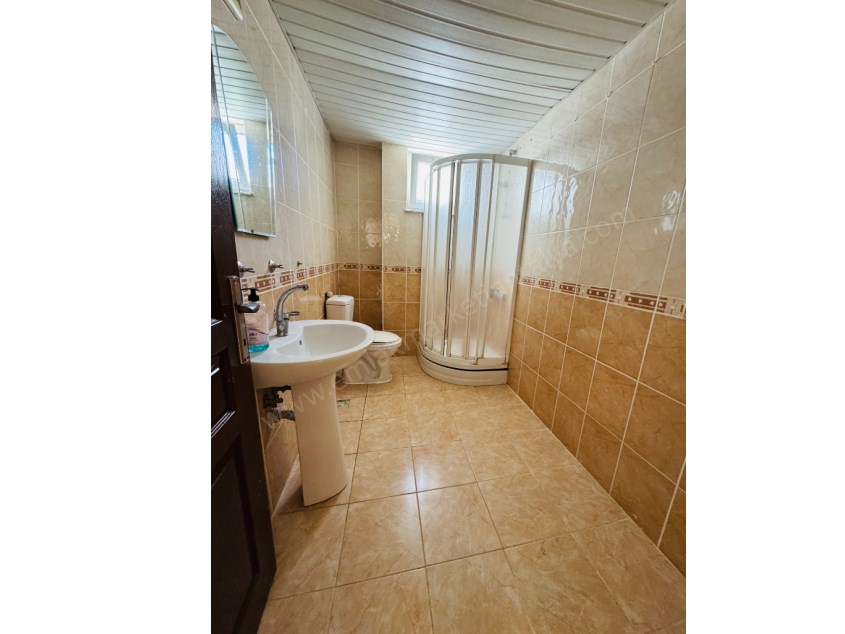 HURMA MAH. MERKEZİ KONUMDA SİTE İÇİ KATTA 3+1