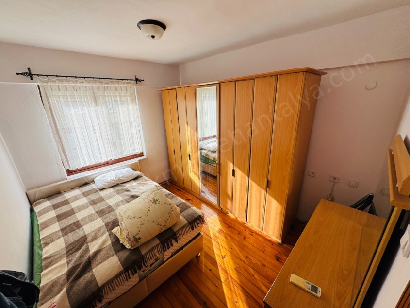 YILDIZ MAH. KÖŞE BAŞI GENİŞ 2+1