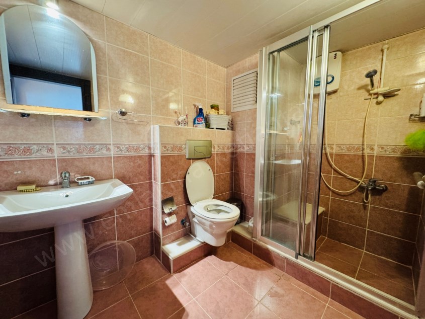 YILDIZ MAH. KÖŞE BAŞI GENİŞ 2+1